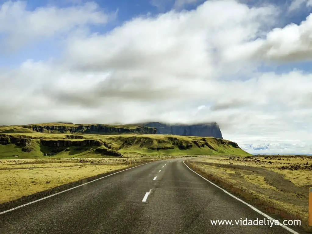 Iceland travel in the summer - driving on Golden Circle (Ring Road)