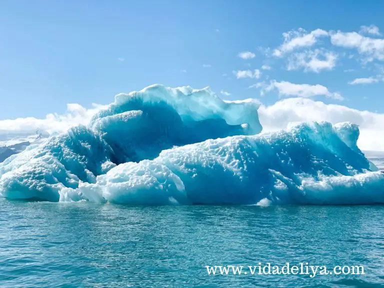 2 - Jökulsárlón glacier - 900KB