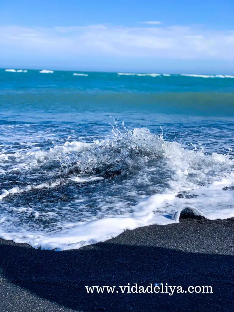 7. Visit Iceland's Diamond Beach - Breiðamerkursandur