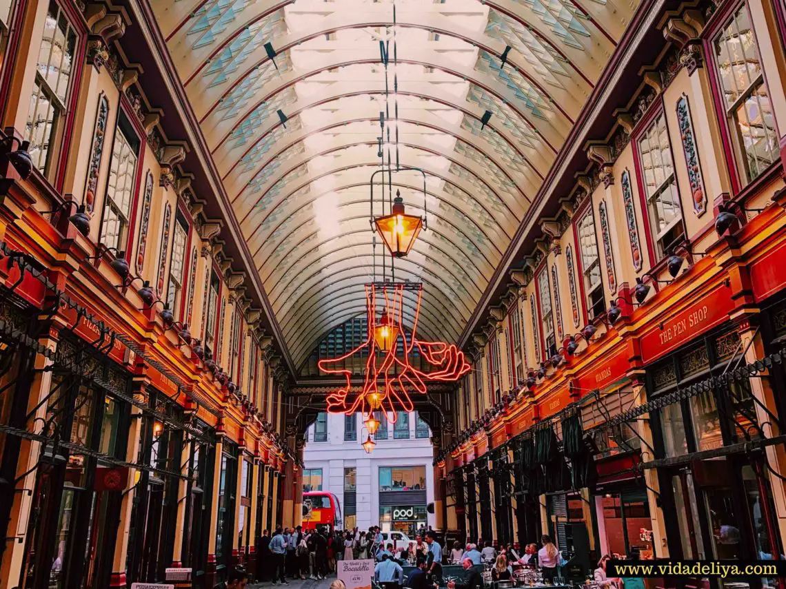 0. Leadenhall market london - 772kb