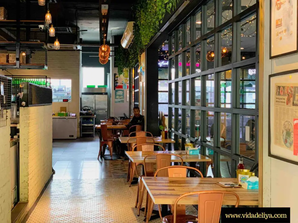 Eatomo Publika, Sri Hartamas, Kuala Lumpur Malaysia - Restaurant Food Review - Restaurant Interior Shot