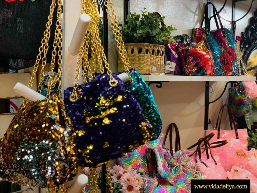 22 Chatuchak Market Bangkok Thailand - main shopping street - bling