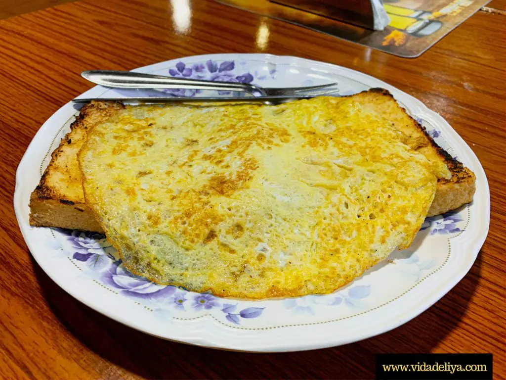 8.1 Omelette and toast